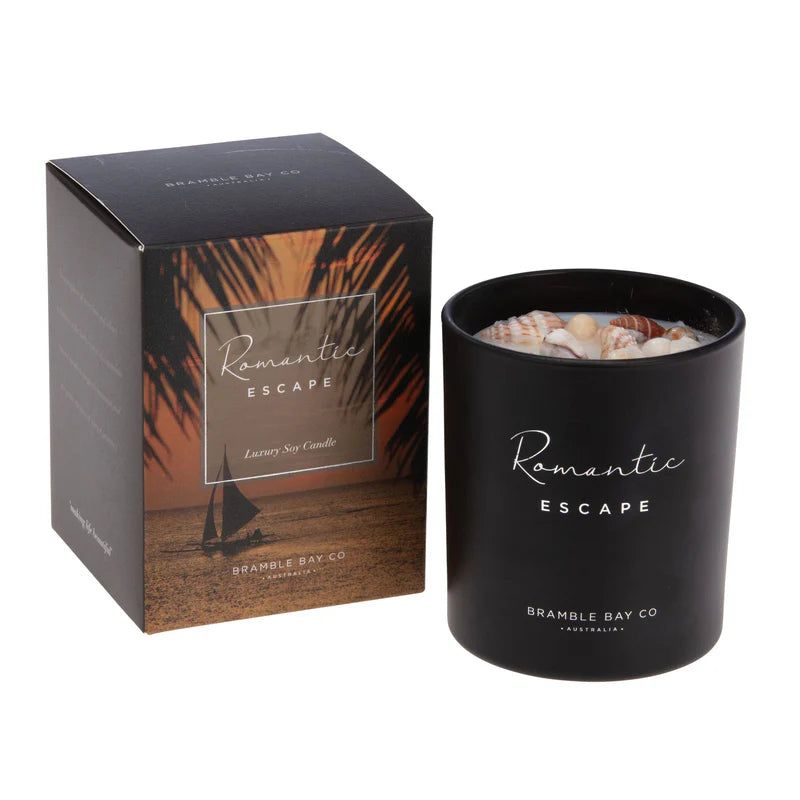 ROMANTIC ESCAPE CANDLE