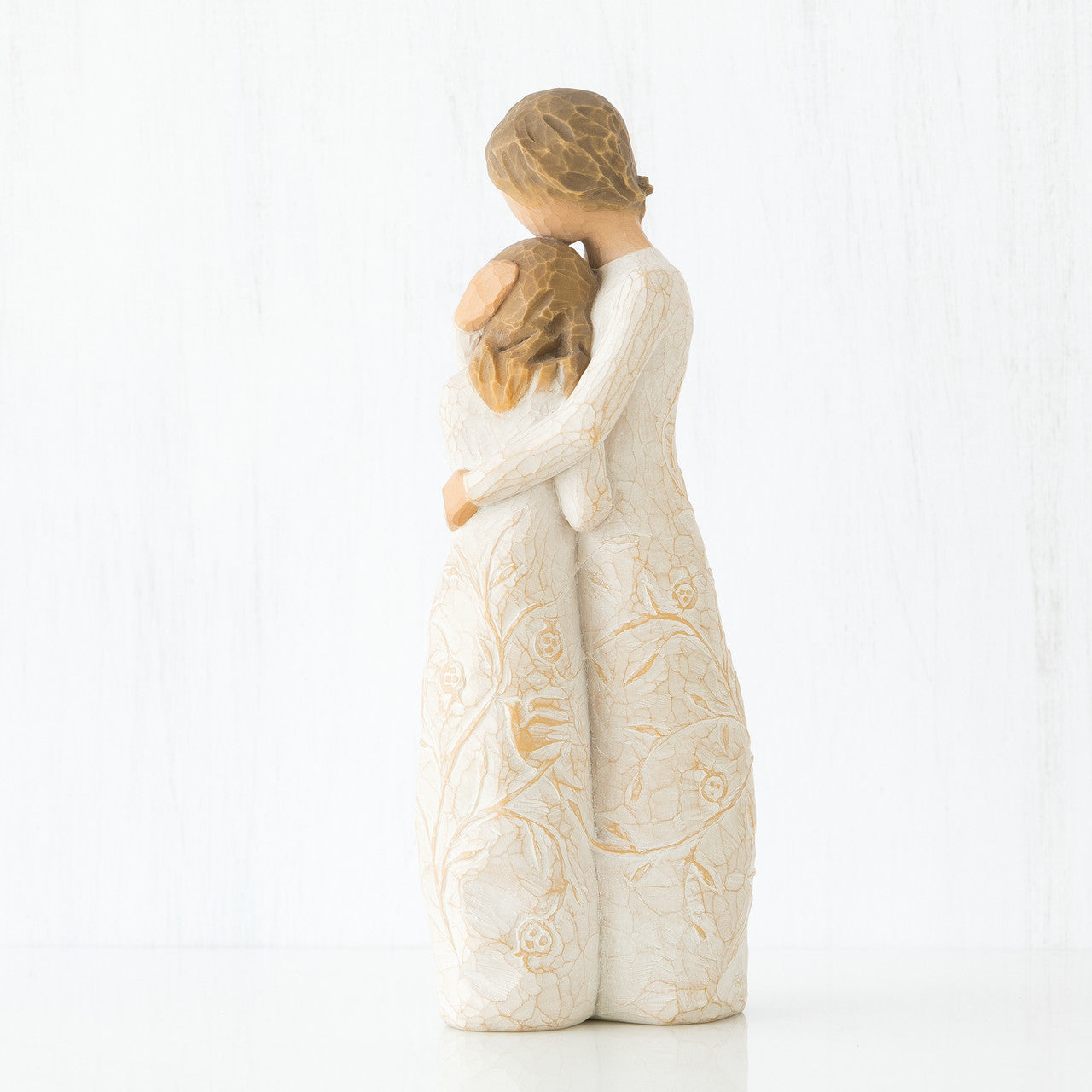 CLOSE TO ME FIGURINE