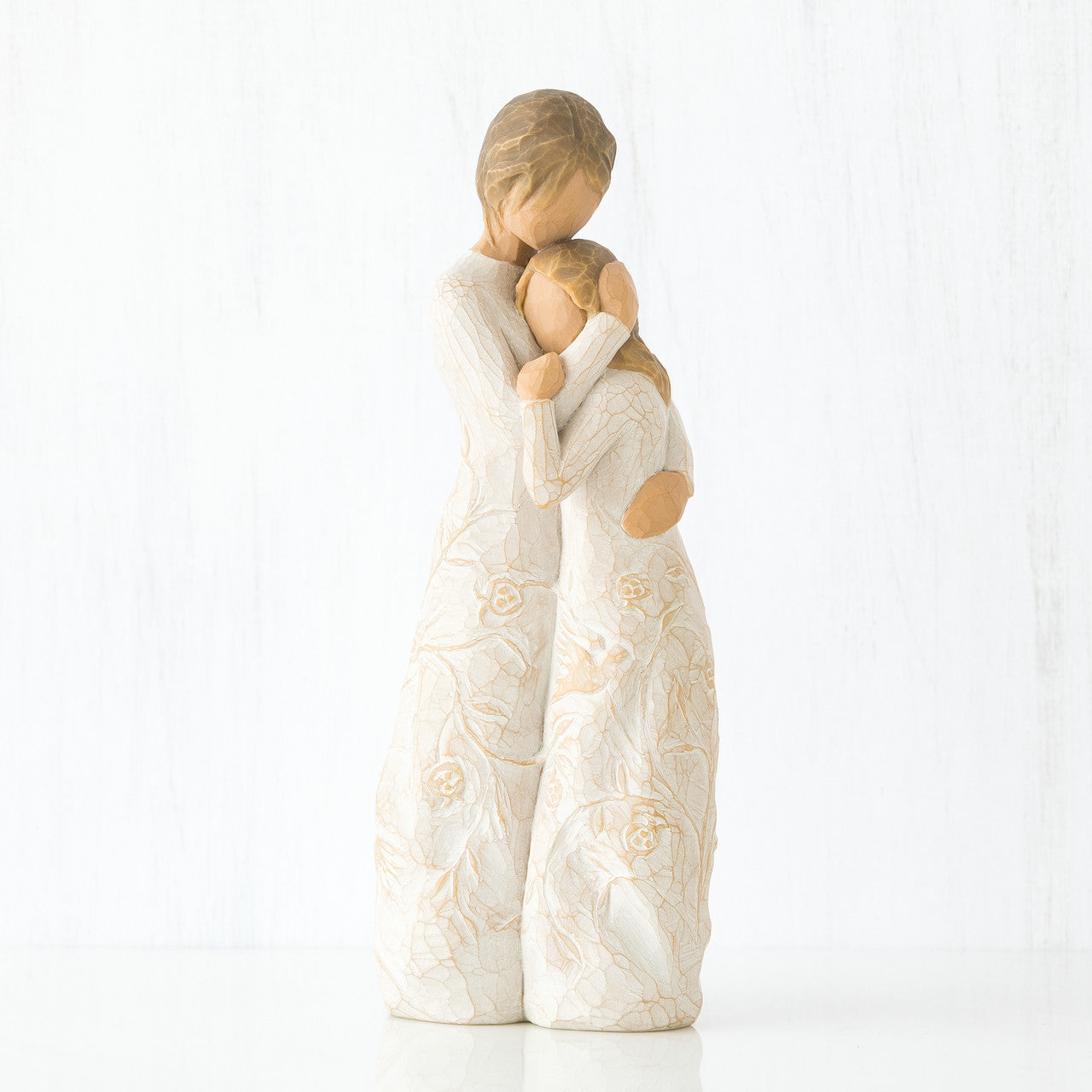 CLOSE TO ME FIGURINE